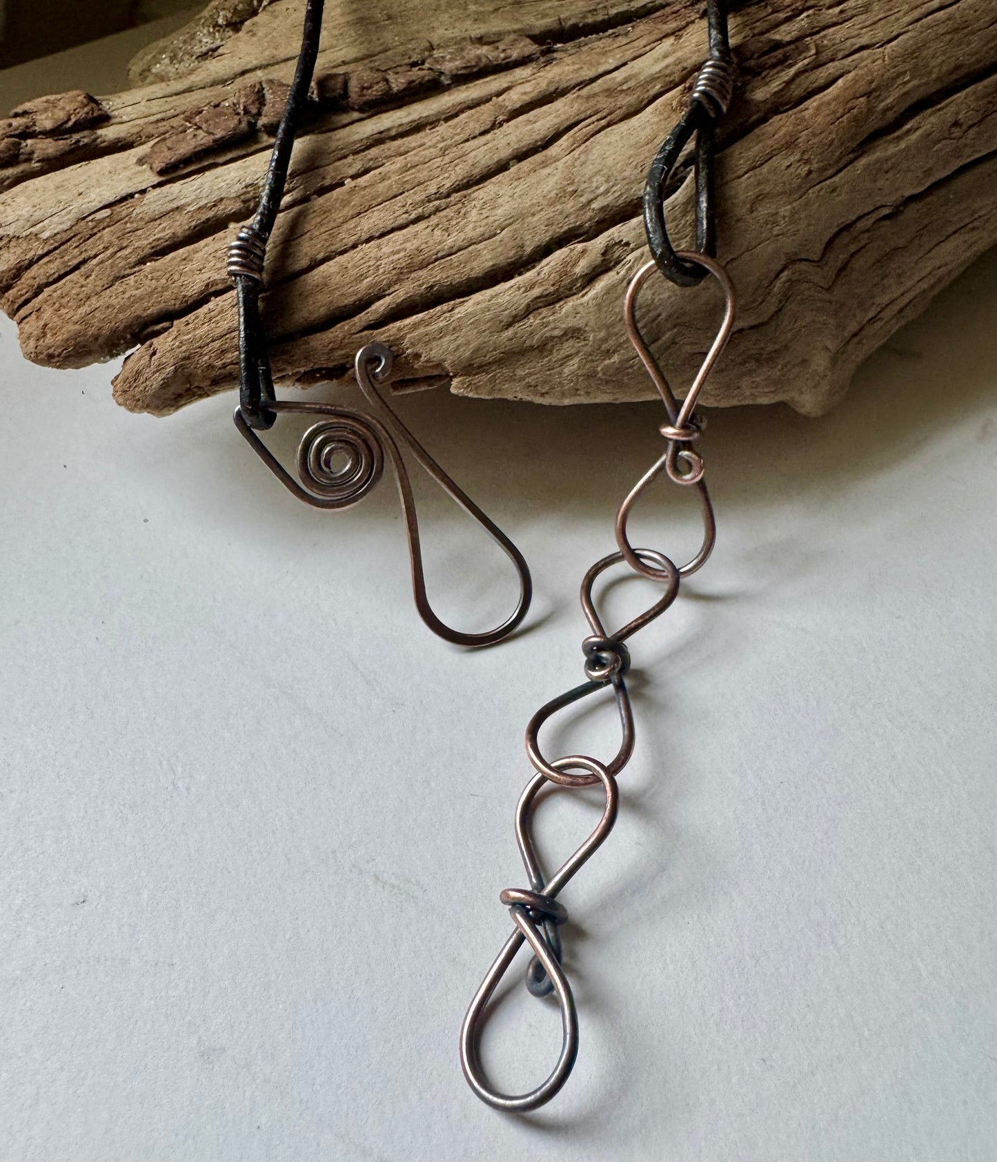 Singing Quartz Floating Necklace in Copper
