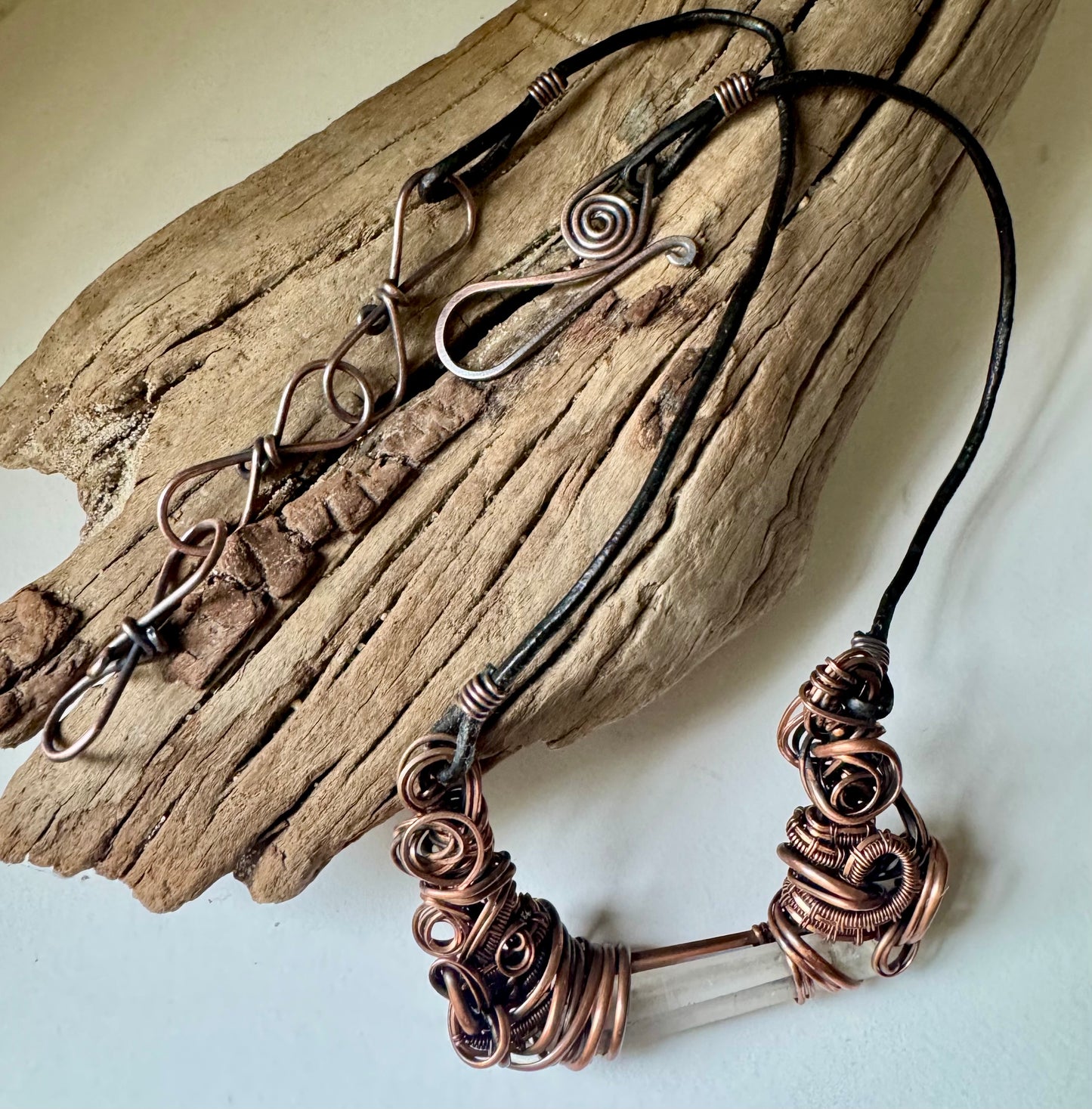 Singing Quartz Floating Necklace in Copper